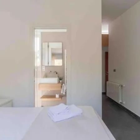 Calma Villa. De Lujo, Jacuzzi Y Piscina 아파트