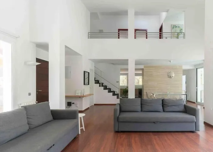 Calma Villa. De Lujo, Jacuzzi Y Piscina Lägenhet